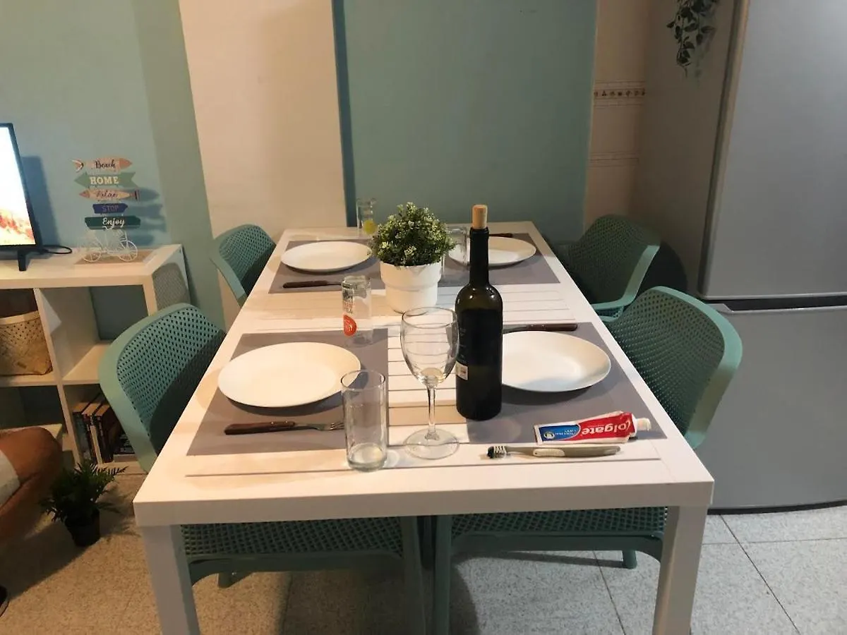 Apartamento Costa Roja - Balcon Al Mar El Medano  El Medano (Tenerife)